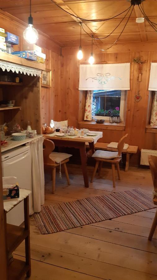 Bed & Breakfast Dolomiti Bey Haus Pinter Assling 외부 사진